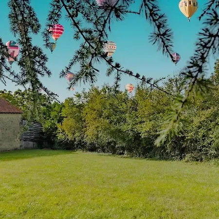 Charmante A Avec Piscine Privee *